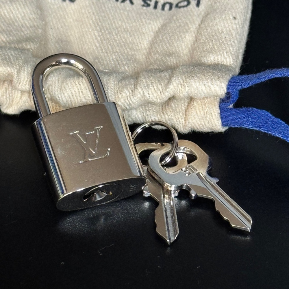 Louis Vuitton Keepall Bandoulière 50 Damier Graphite Leather & Canvas Split Duff - Picture 12 of 16